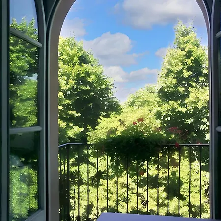 Modern With Garden In Carru, 70 Sqm, Private Parking * 카루