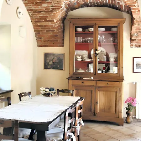 Modern With Garden In Carru, 70 Sqm, Private Parking *