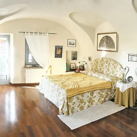 Modern With Garden In Carru, 70 Sqm, Private Parking